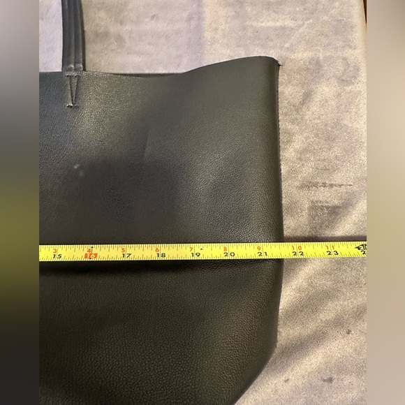 Victoria Secret Large Tote - Picture 3 of 6